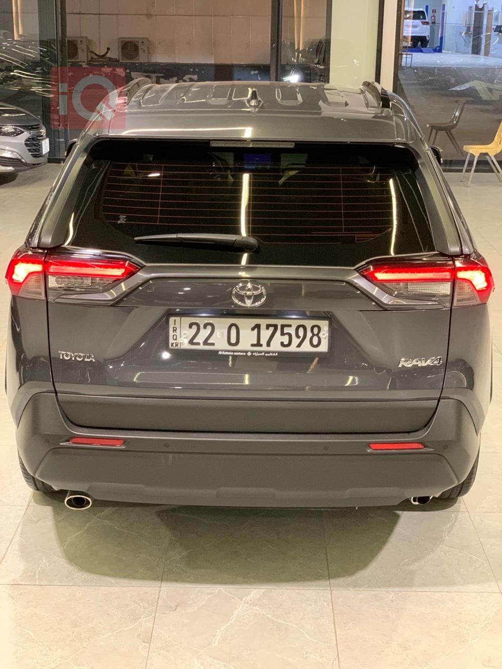 تويوتا راف 4